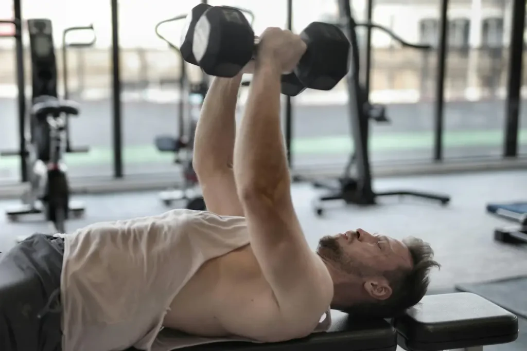 développé couché avec haltères